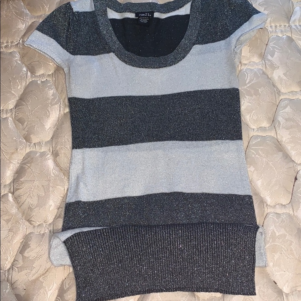 Rue- 21 Blouse